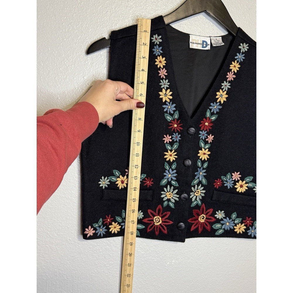 Vintage Paul Harris Floral Embroidered Black Wool Vest Womens Small Grandma Core - Picture 2 of 6